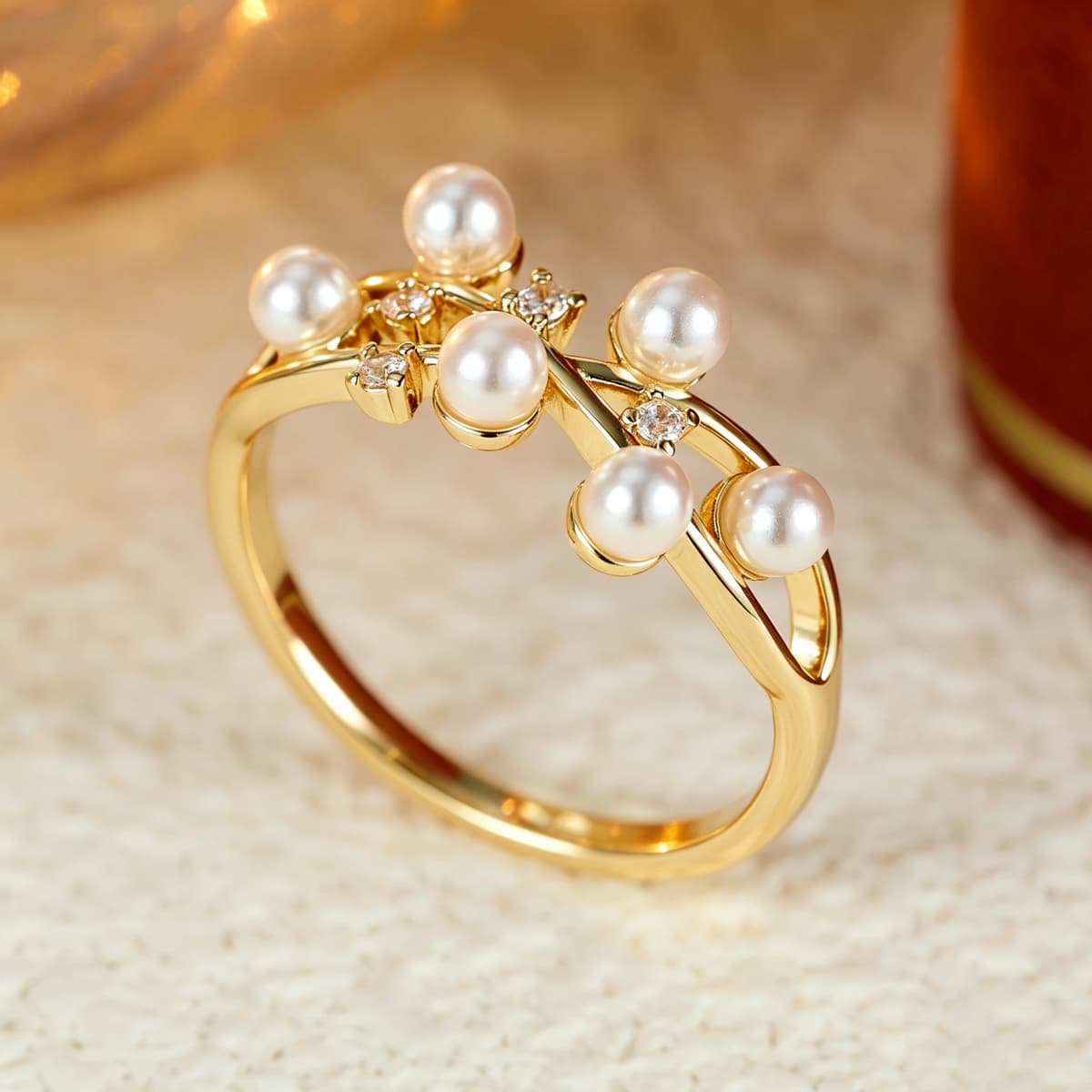 Women's Retro Hollow Copper Ring with Scattered Zirconia